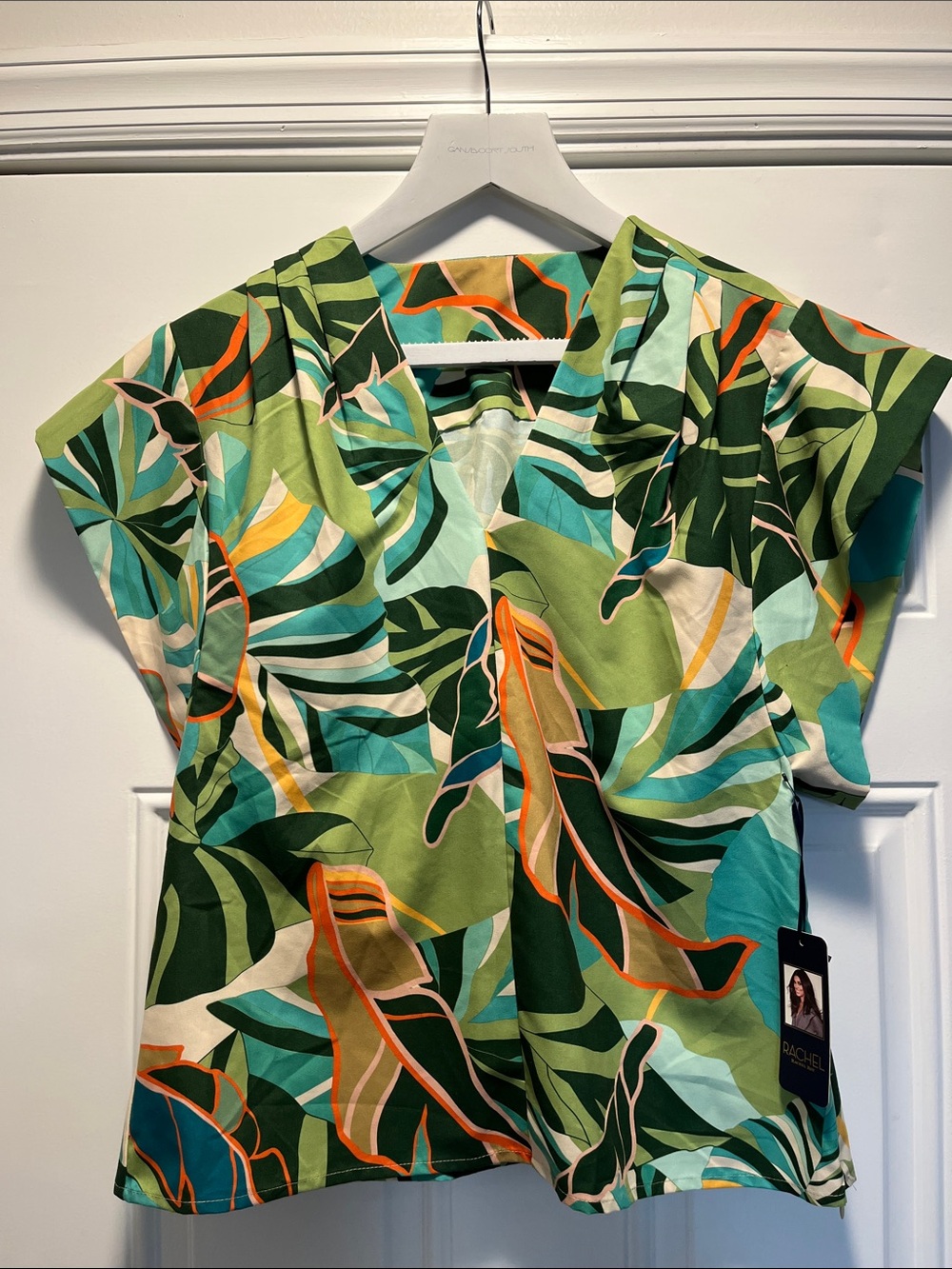 RACHEL Rachel Roy Green Multi-Leaf Print V-Neck Blouse